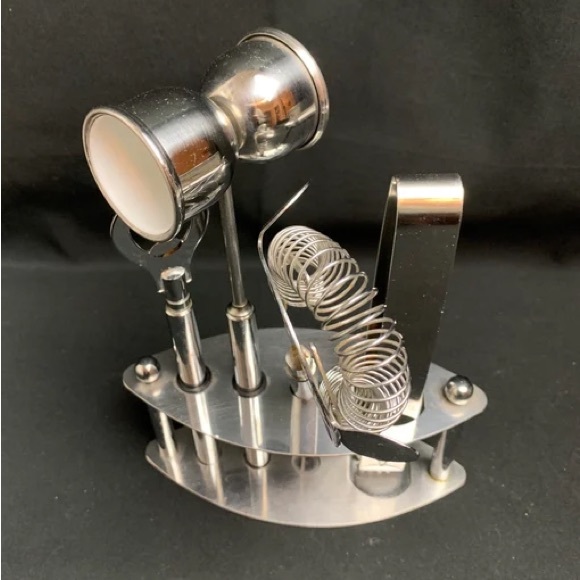 4pc bar set opener, tongs, strainer, and measuring jigger - Picture 4 of 9